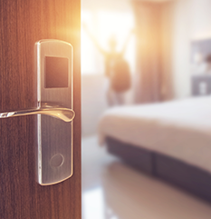 Alvarez & Marsal Capital and AC Linen acquire Royal Hospitality Services